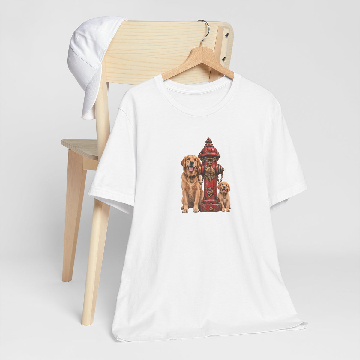 San Francisco Fire Hydrant - Golden Retriever Unisex T-Shirt